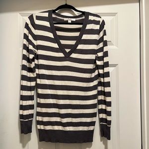 Striped gray v neck sweater